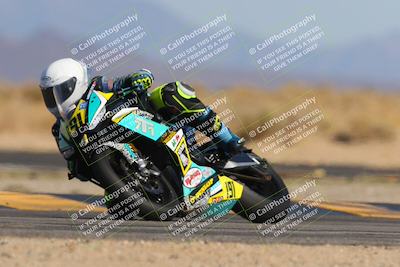 media/Mar-22-2025-CVMA (Sat) [[462c0ffedb]]/Race 13-Amateur Supersport Middleweight/